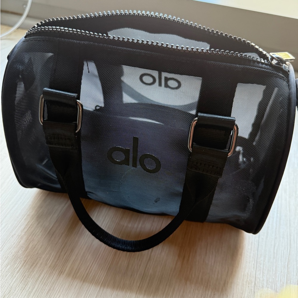 ALO Yoga Black Mini Duffle - Picture 16 of 16